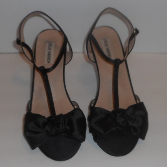Steve Madden Gramicy satin bow t-strap heels - Picture 2 of 8